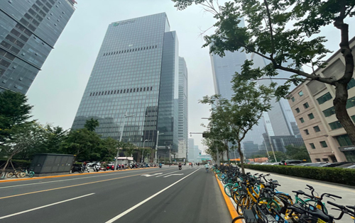 中国人寿金融中心周边环境
