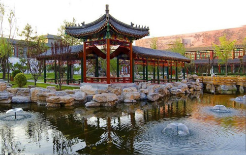 华膳园内景