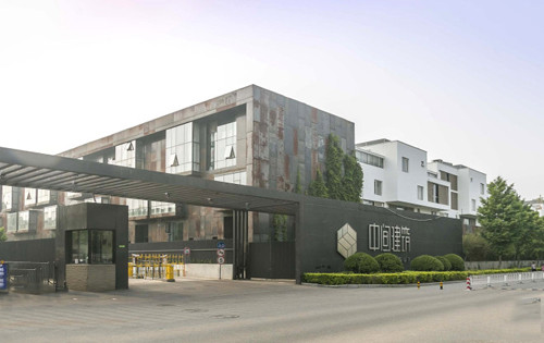 中间建筑